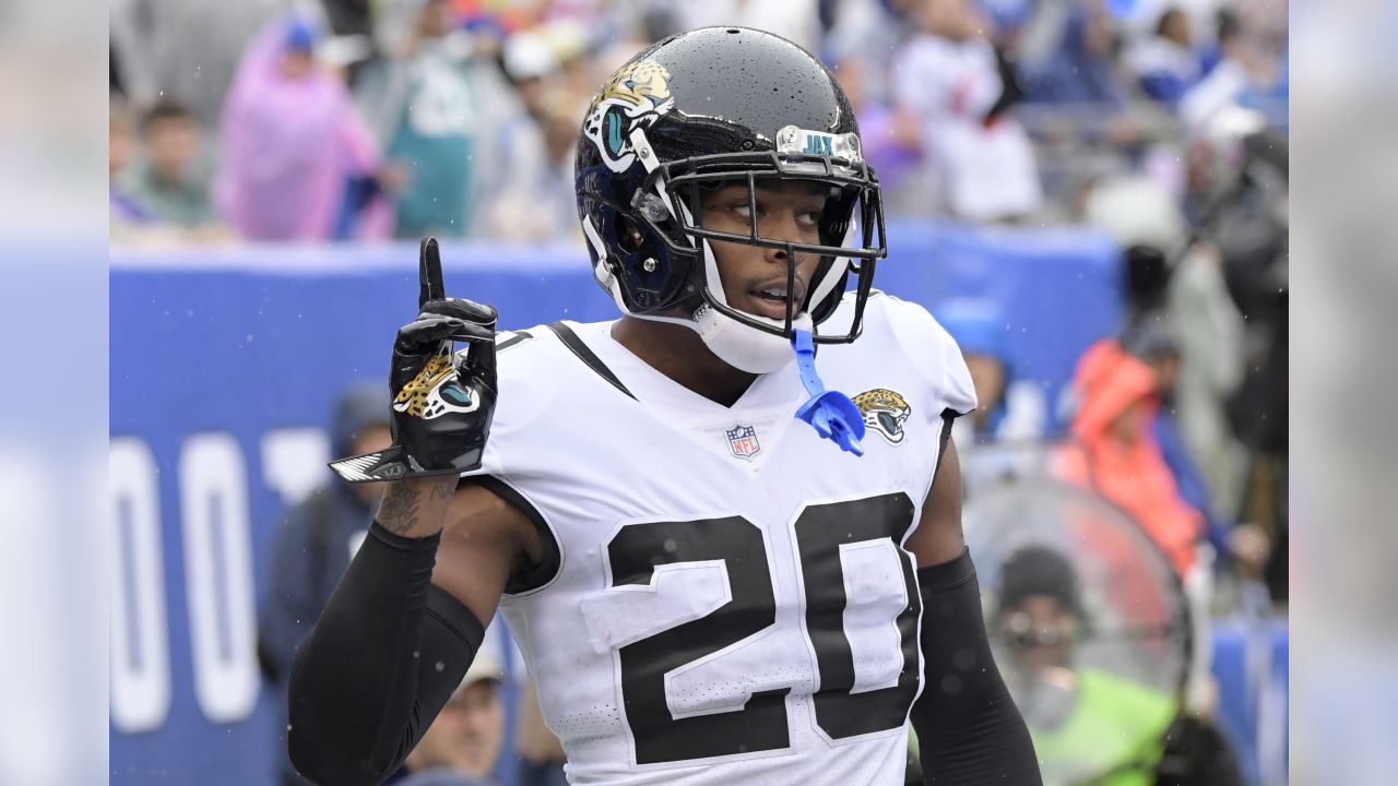 Jaguars trading Jalen Ramsey to Los Angeles Rams