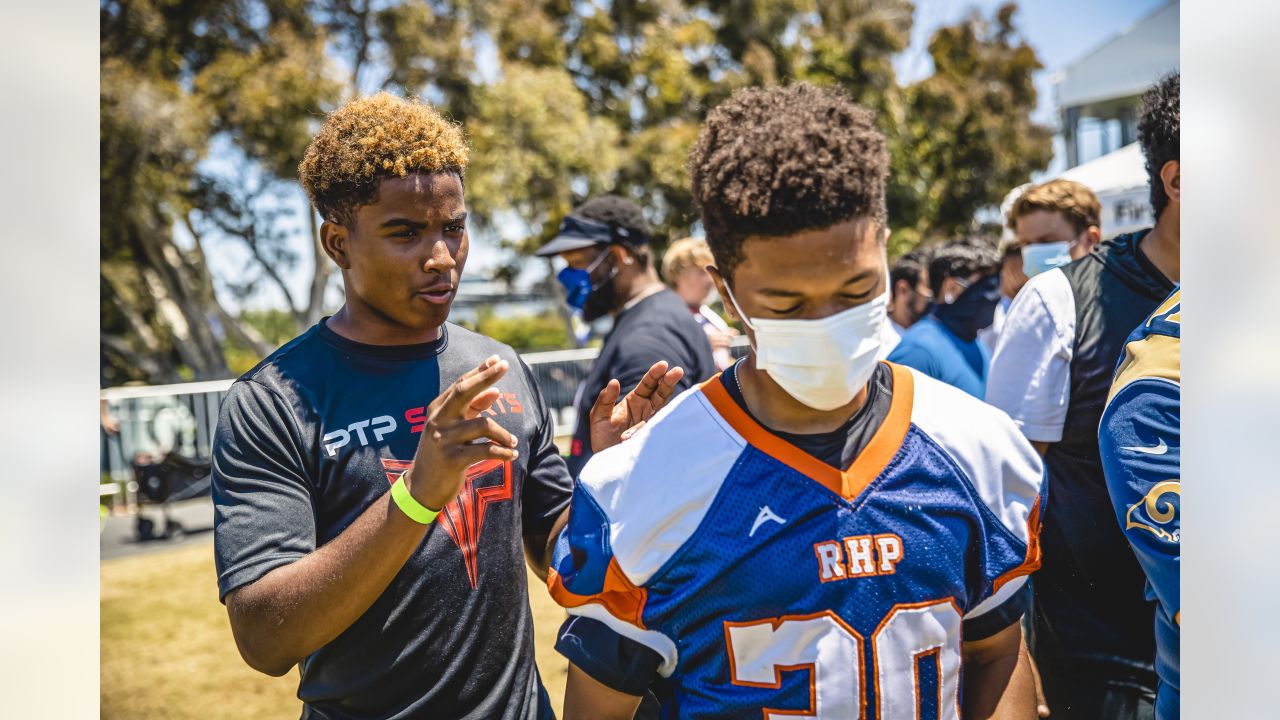 Los Angeles Rams bring together two inner-city teams for RISE leadership  and community-building program - High School Football America