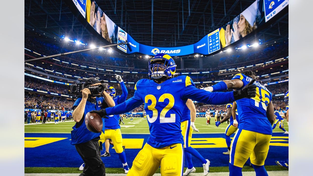 BEST PHOTOS: Greatest snapshots from the Rams NFC Championship victory over  the San Francisco 49ers