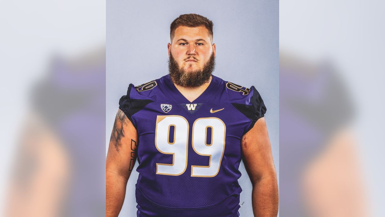 PHOTOS: Meet DT Greg Gaines