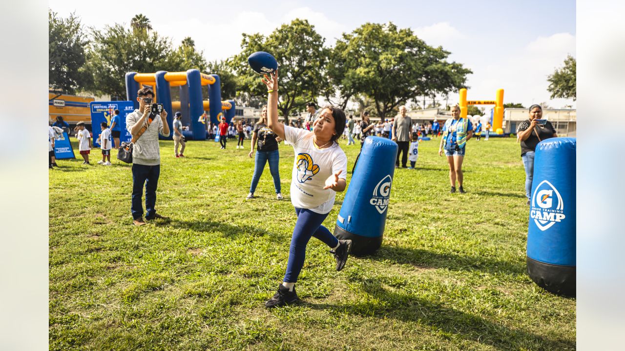 Los Angeles Rams Community  Rams rookies join PLAY 60 Field Day in  celebration of Latino Heritage Month