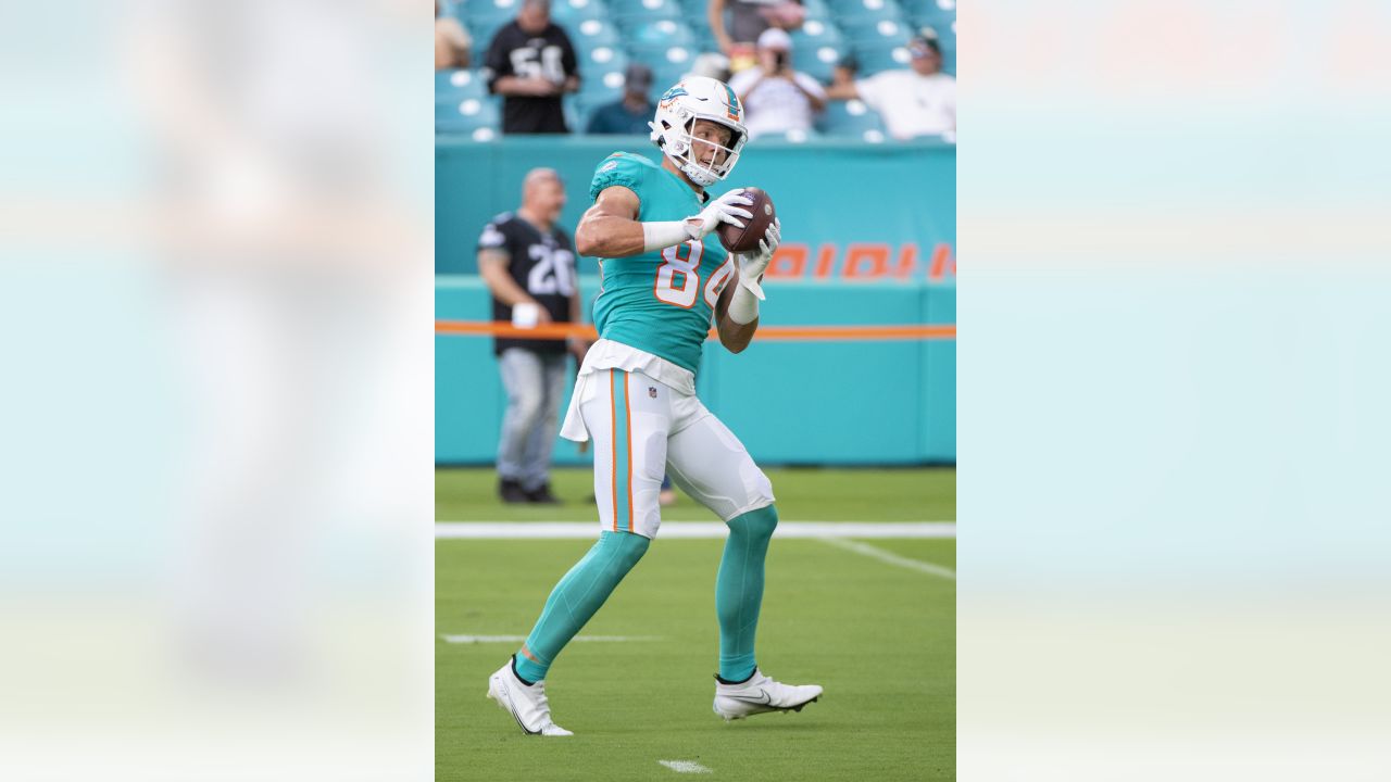 Miami Dolphins guard Michael Deiter (63) on the sideline against