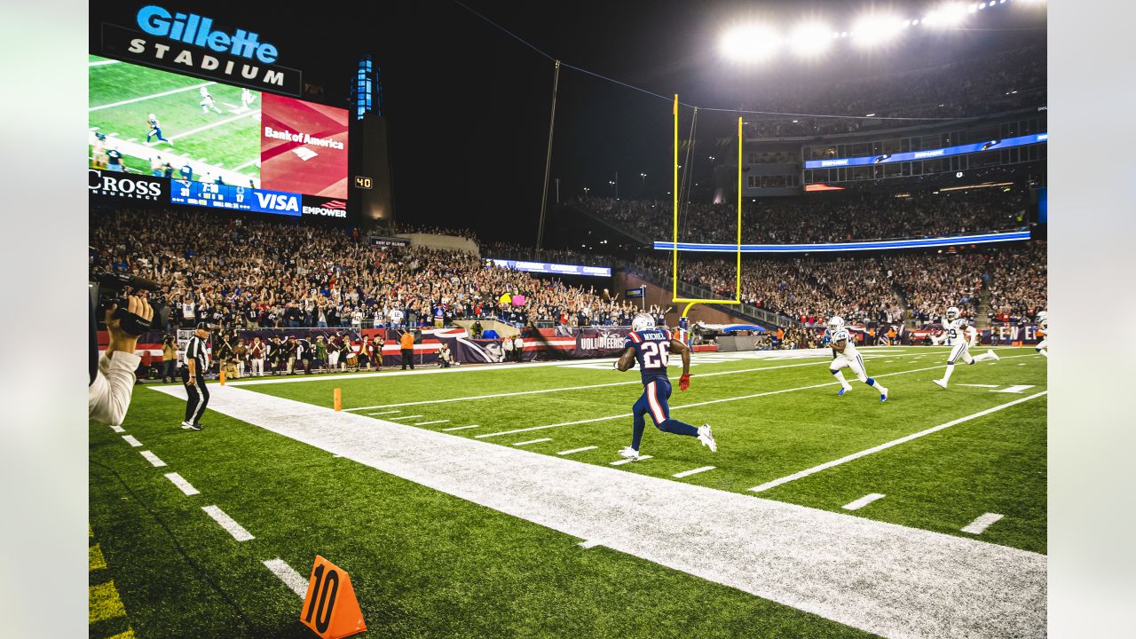 Rams trade for Patriots running back Sony Michel