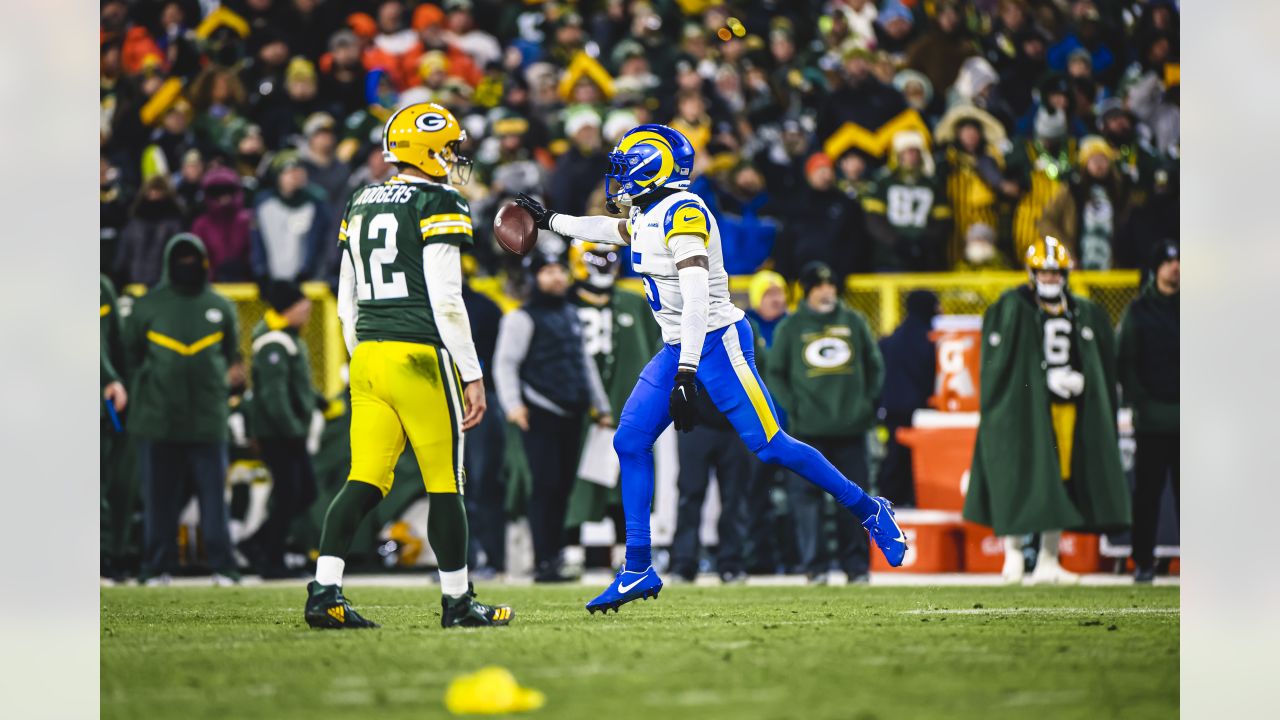 Lambeau Field ready for Packers-Rams game Monday night