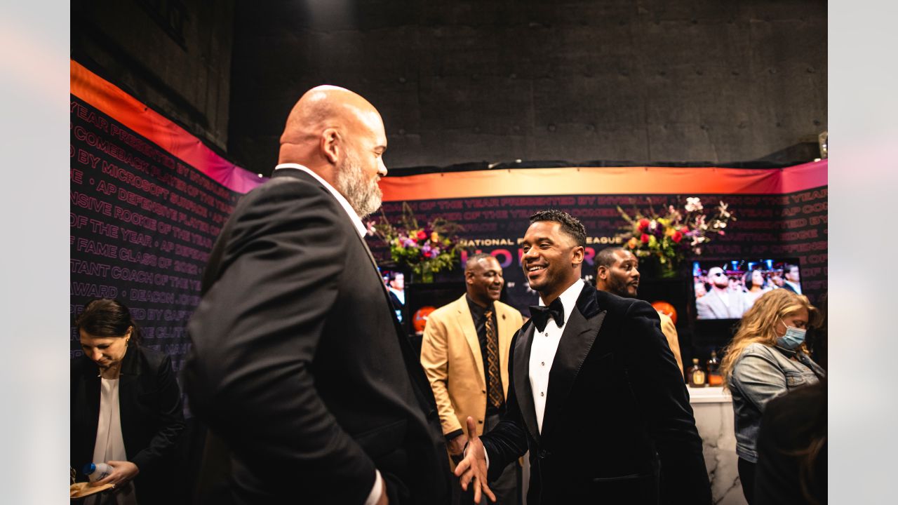 Behind The Scenes With Cooper Kupp & Andrew Whitworth At NFL Honors As They  Win OPOY & WPMOY 