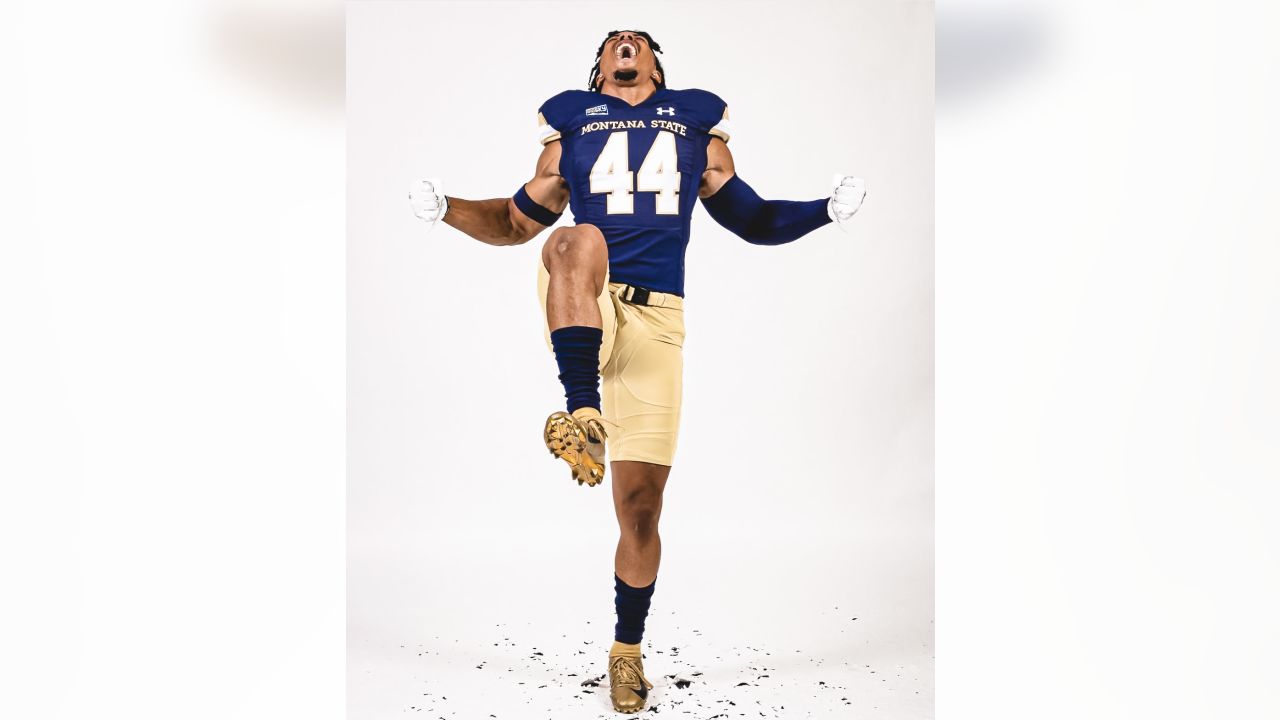 Los Angeles Rams linebacker Daniel Hardy warms up before facing the Denver  Broncos during an NFL football training camp practice Wednesday, Aug. 23,  2023, at the Broncos' headquarters in Centennial, Colo. (AP