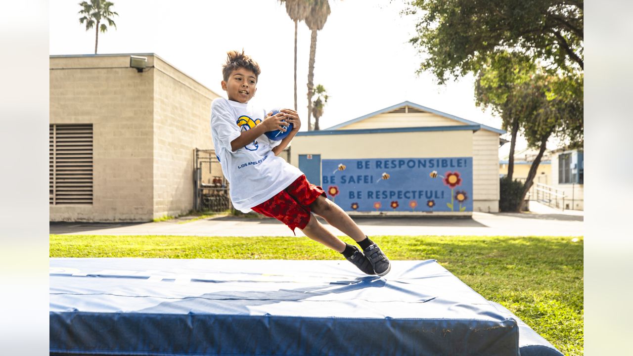 Los Angeles Rams Community  Rams rookies join PLAY 60 Field Day in  celebration of Latino Heritage Month