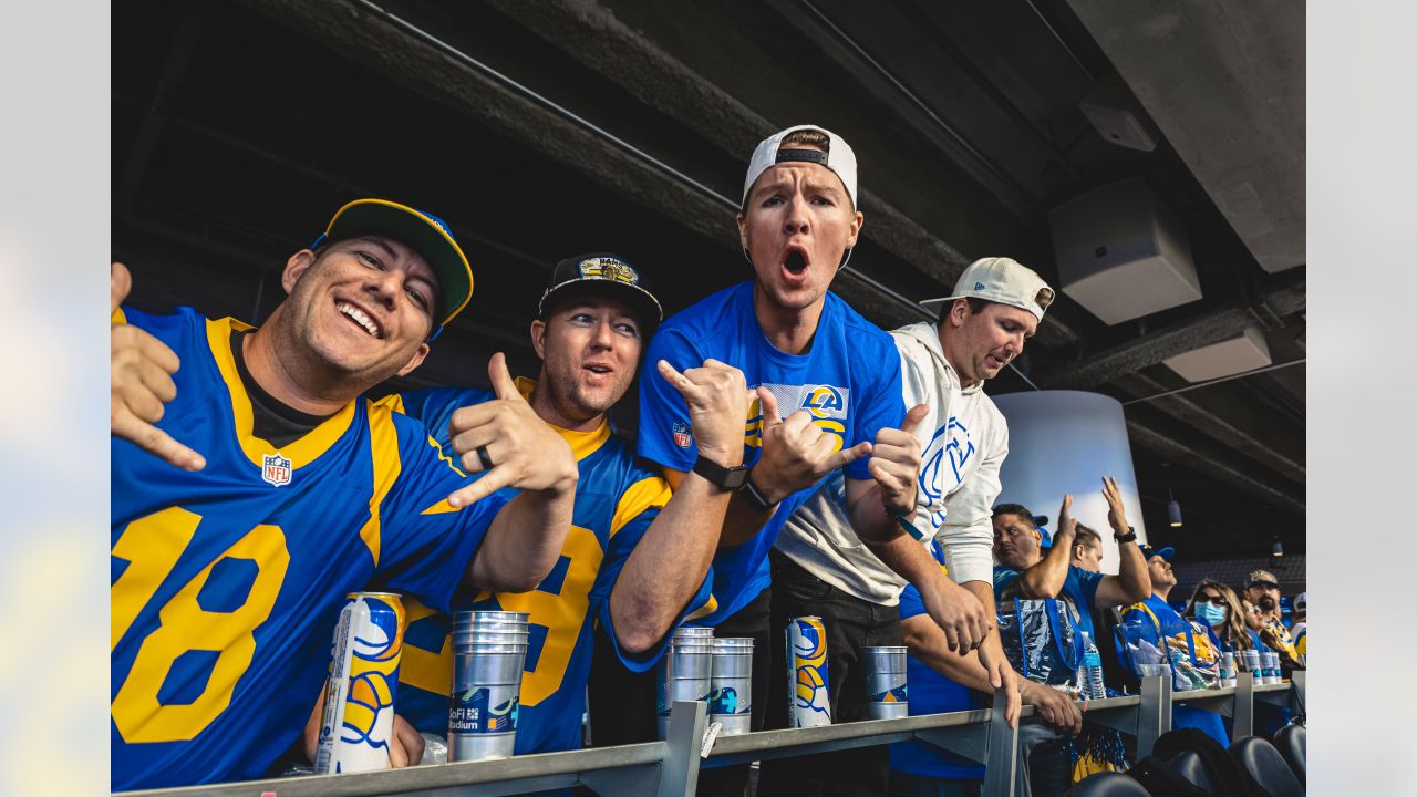 NFC Championship: San Francisco 49er fans preparing to 'turn that stadium  red' at SoFi against the LA Rams - ABC7 San Francisco