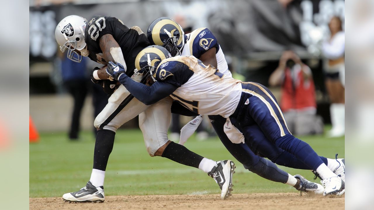 Photo: Oakland Raiders vs St. Louis Rams - SLP2014113008 