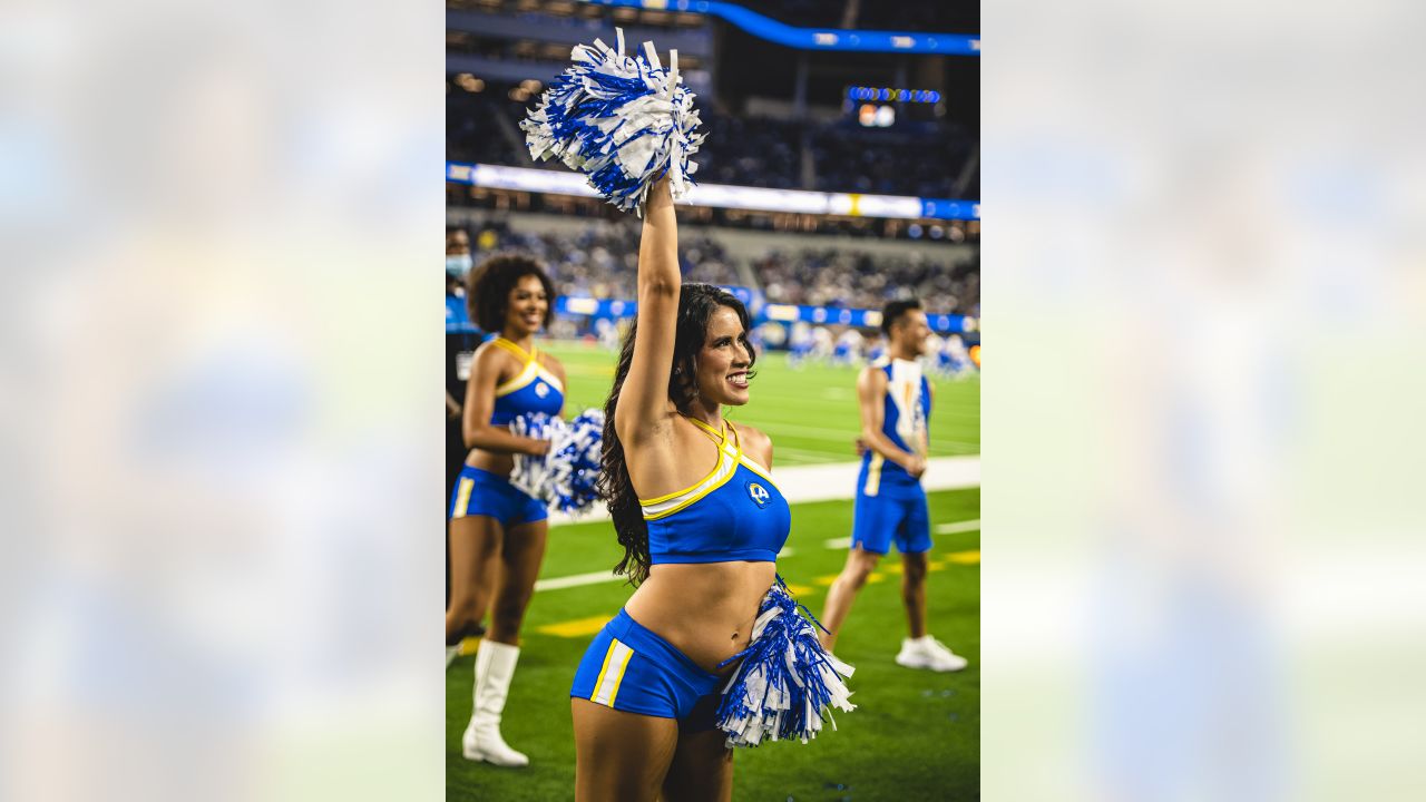 PHOTOS: Rams Cheerleaders at SoFi Stadium for Rams vs. Chargers preseason  matchup