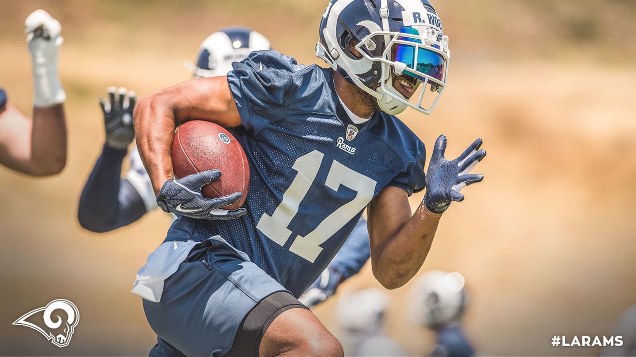 Sebastian Joseph-Day is a big man with a big heart who 'represents the best  of the LA Rams' - Turf Show Times