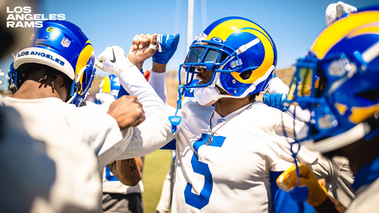 Watch: Eric Dickerson, Rams legends see throwback uniforms for