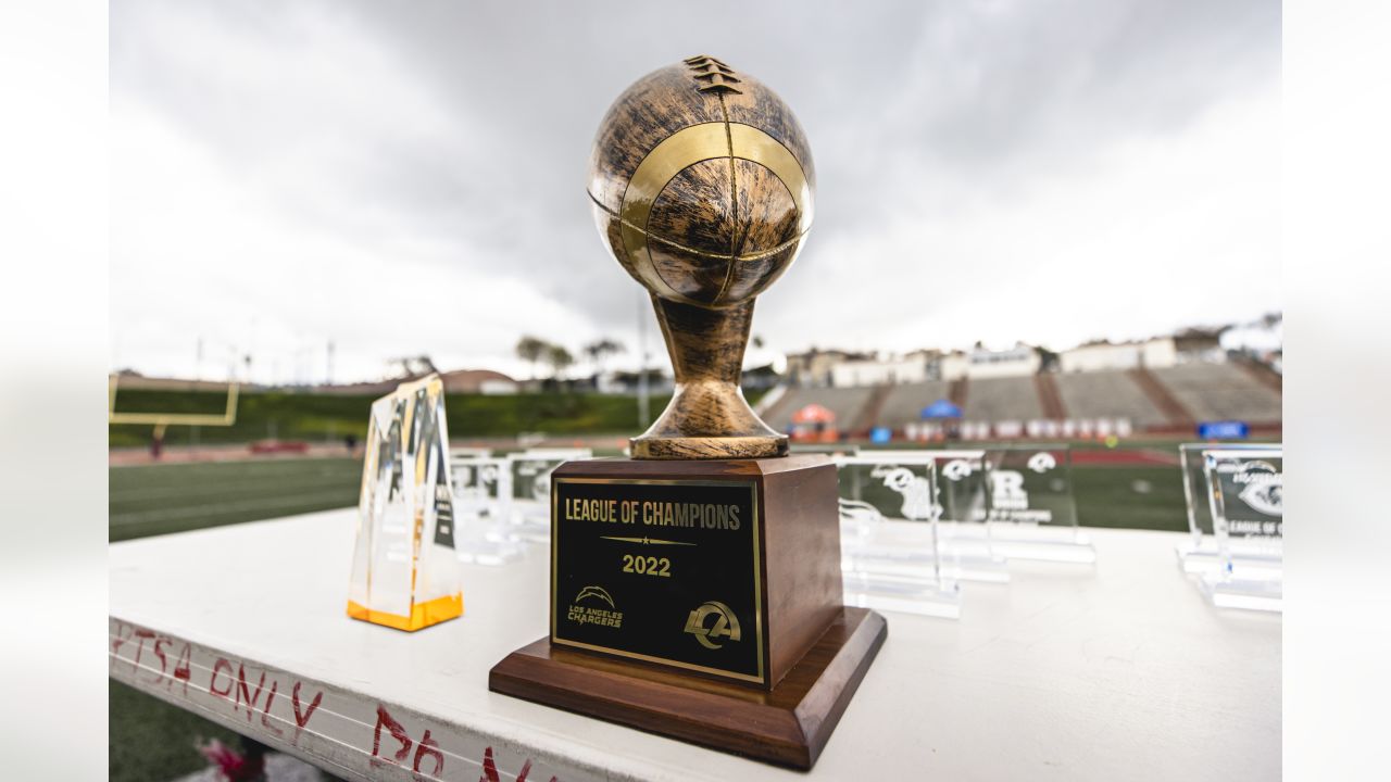 Majestic Women's Los Angeles Rams Super Bowl LIII Trophy Champions