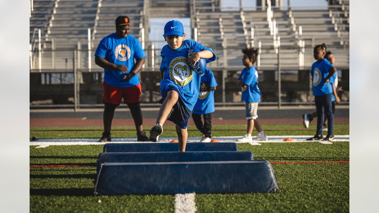 COMMUNITY PHOTOS: Rams LB Bobby Wagner hosts first youth football