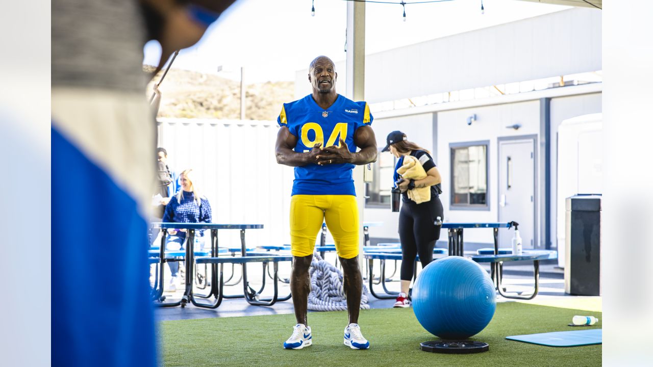 Terry Crews looks near unrecognizable after signing for LA Rams in