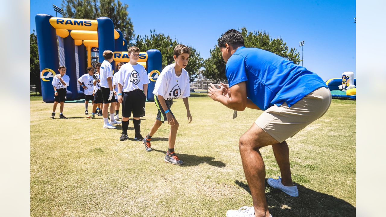 Rams Host Free Youth Football Clinics for Nearly 700 in LA Region