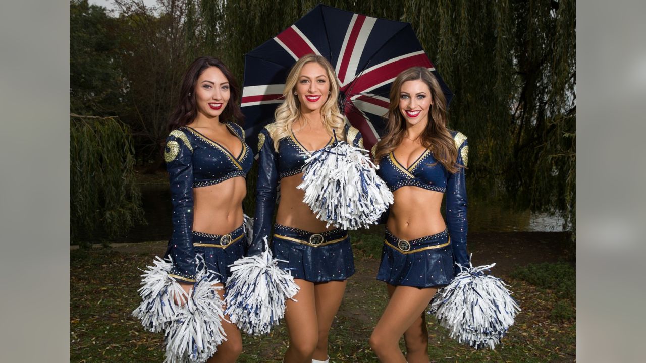 Los Angeles Rams Cheerleaders during the International Series NFL match at  Twickenham, London Stock Photo - Alamy