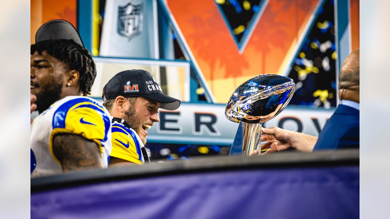 CELEBRATION PHOTOS: Picture-perfect moments from Rams Super Bowl LVI trophy  ceremony