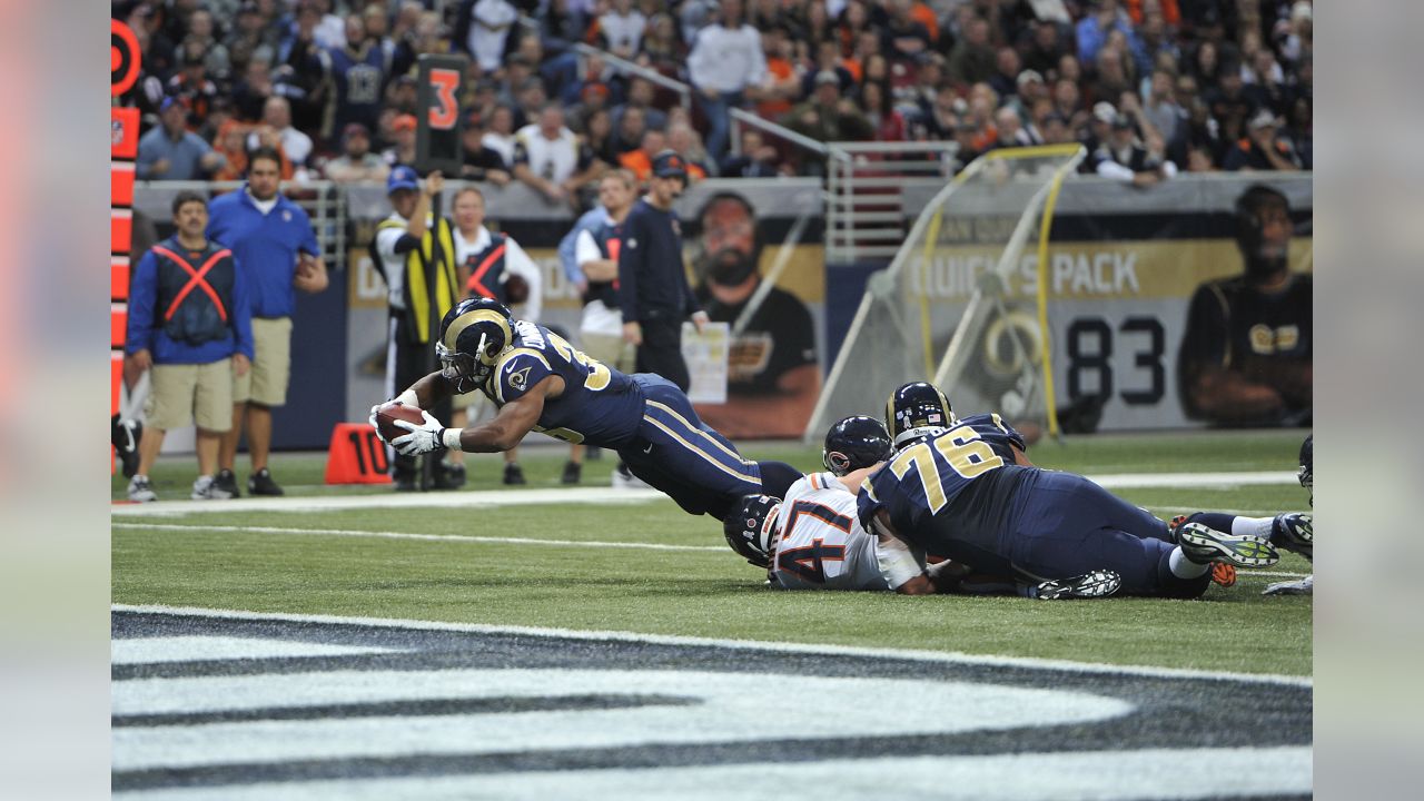 Rams dominate matchup of tough defenses, beat Bears 24-10 - The San Diego  Union-Tribune