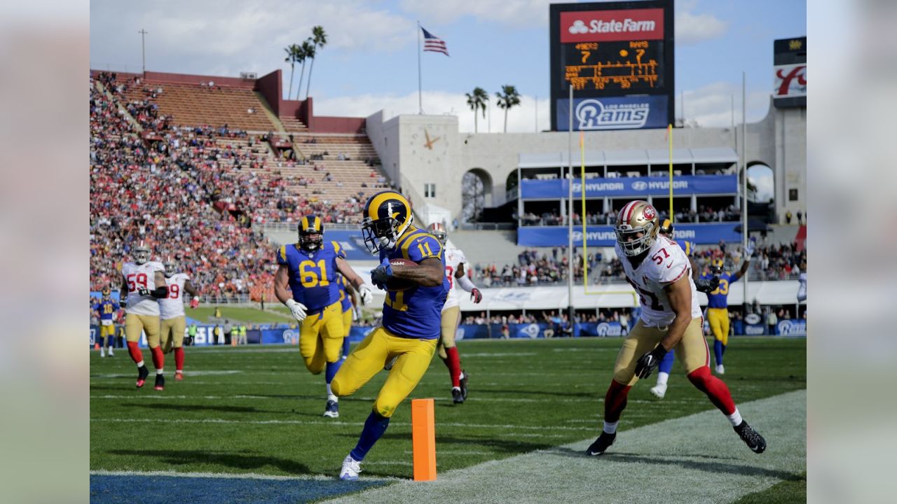 Gallery: Rams-49ers Christmas Eve game