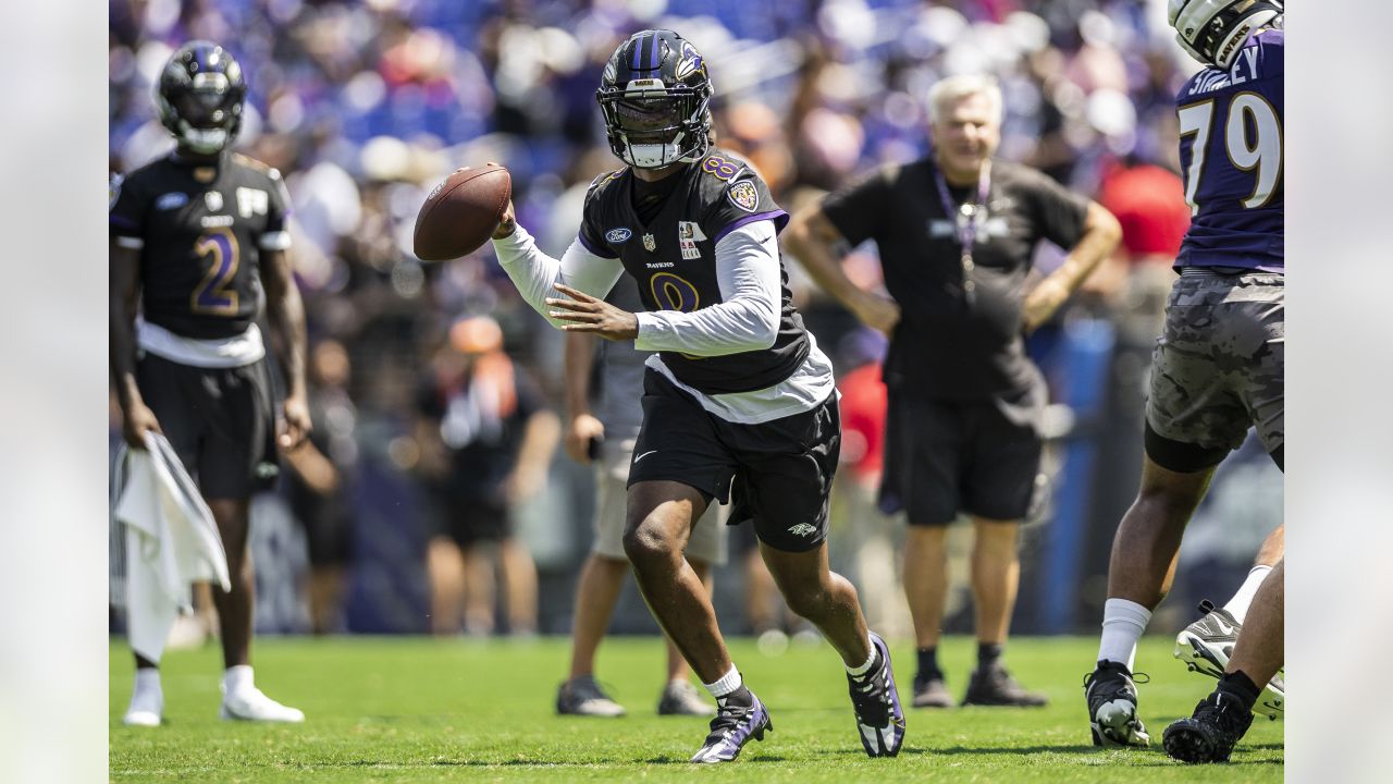 Baltimore Ravens quarterback Lamar Jackson (8) works out during the team's  NFL football training camp, Saturday, July 29, 2023, in Baltimore. (AP  Photo/Nick Wass Stock Photo - Alamy