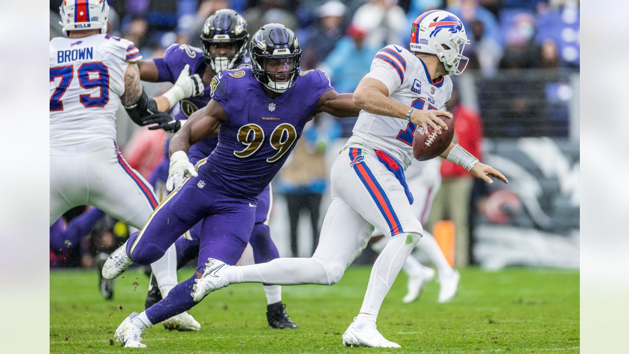 3,224 Baltimore Ravens V Buffalo Bills Photos & High Res Pictures