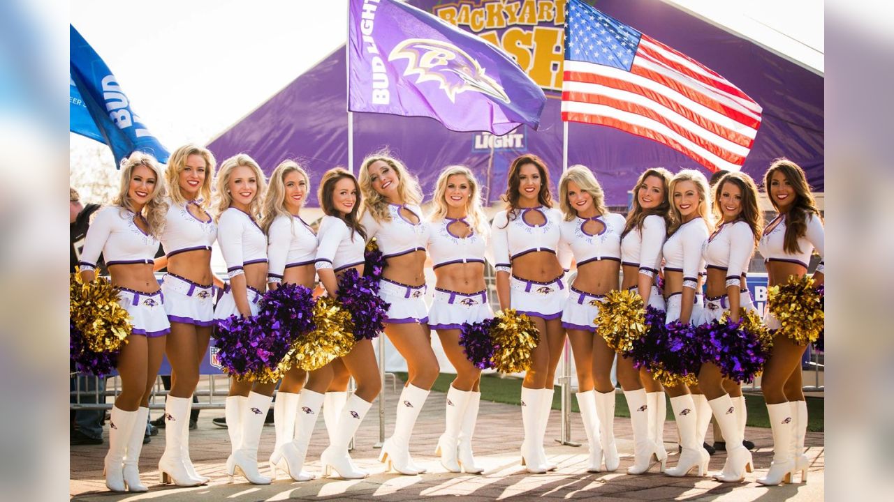 Ravens Cheerleaders: Ravens vs. Lions