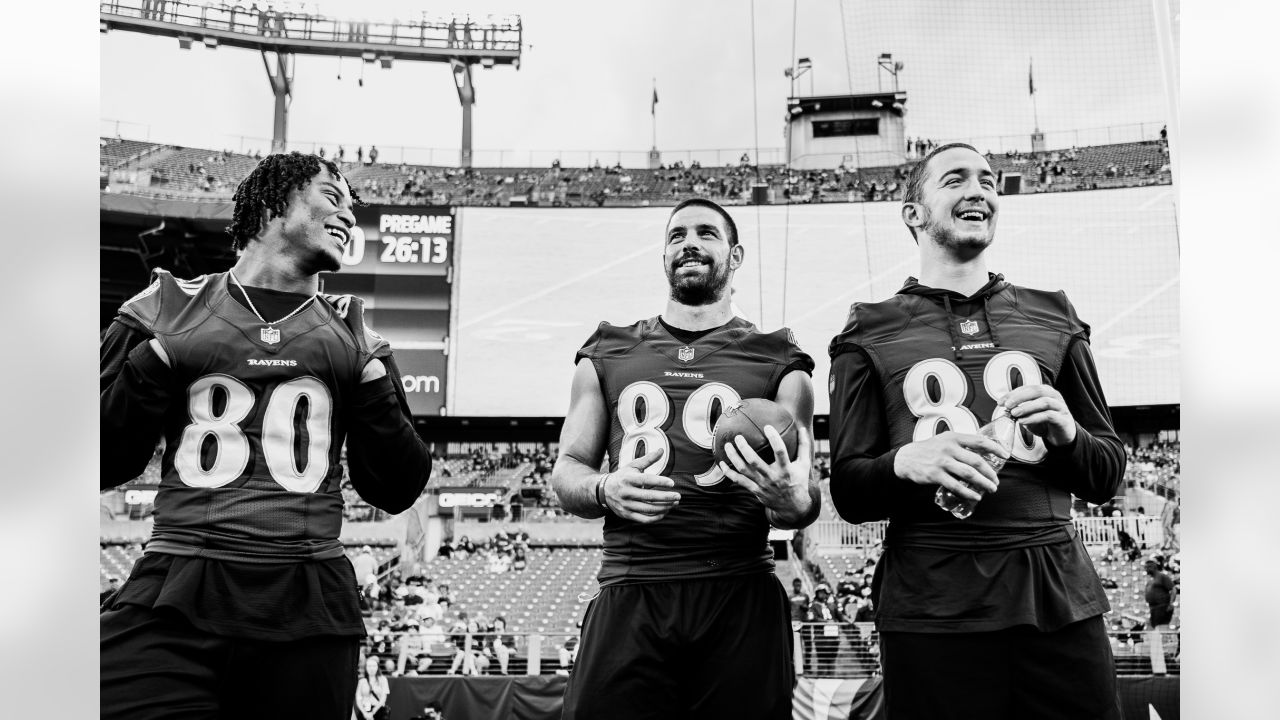 PHOTOS  Commanders vs. Ravens, pregame