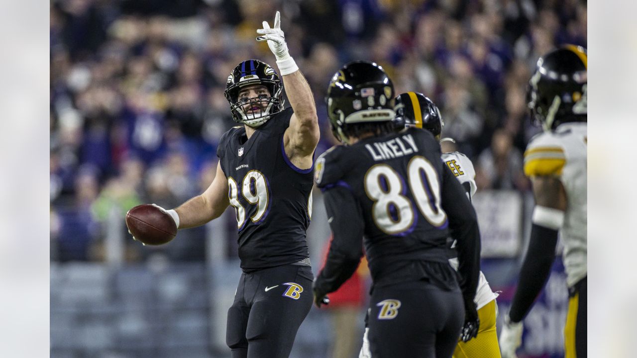 Best Photos of Mark Andrews From 2022 Season