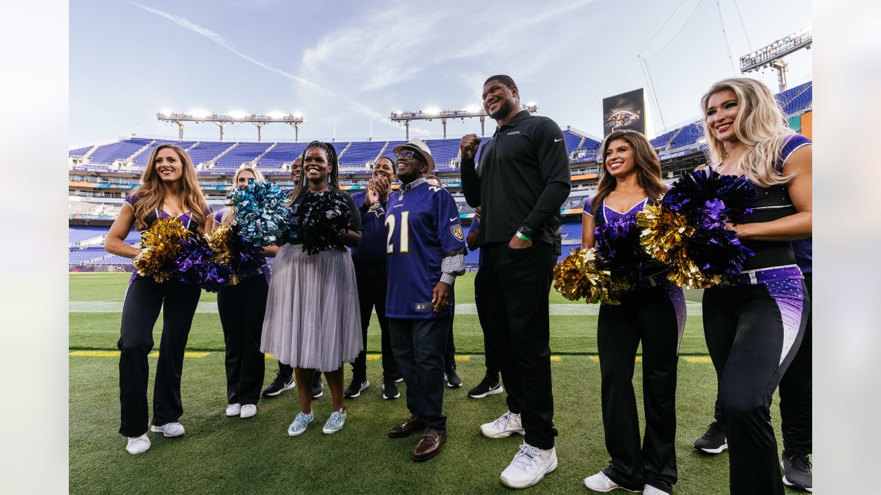 Calais Campbell on Twitter: Are tickets to #SBLVI on your wish list this  season? Enter the #LowesHomeTeam contest for a chance to score 2 tickets to  the biggest game of the season: