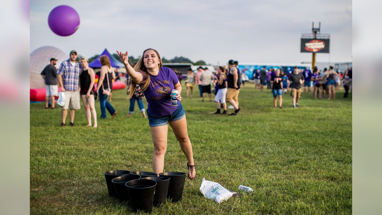 Thousands Flock To Celebrate Ravens Countdown To Kickoff