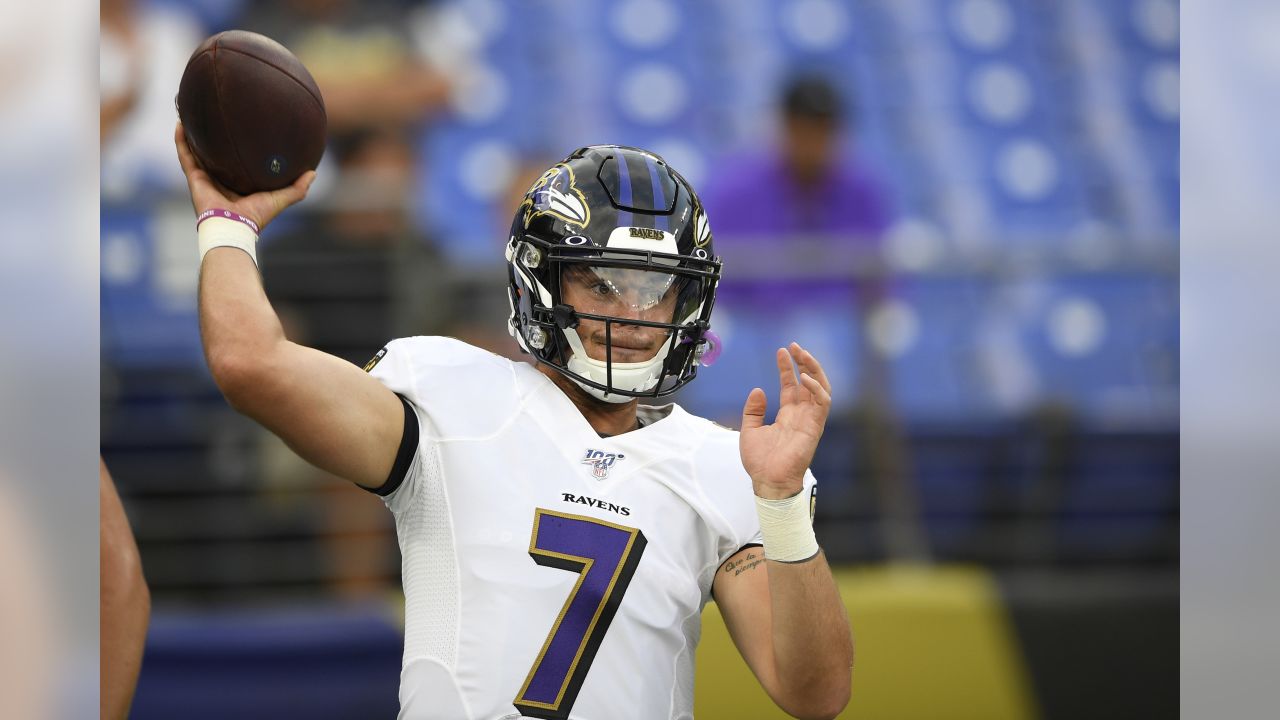 Ravens to Face Familiar Foe Vs. Cardinals in Trace McSorley