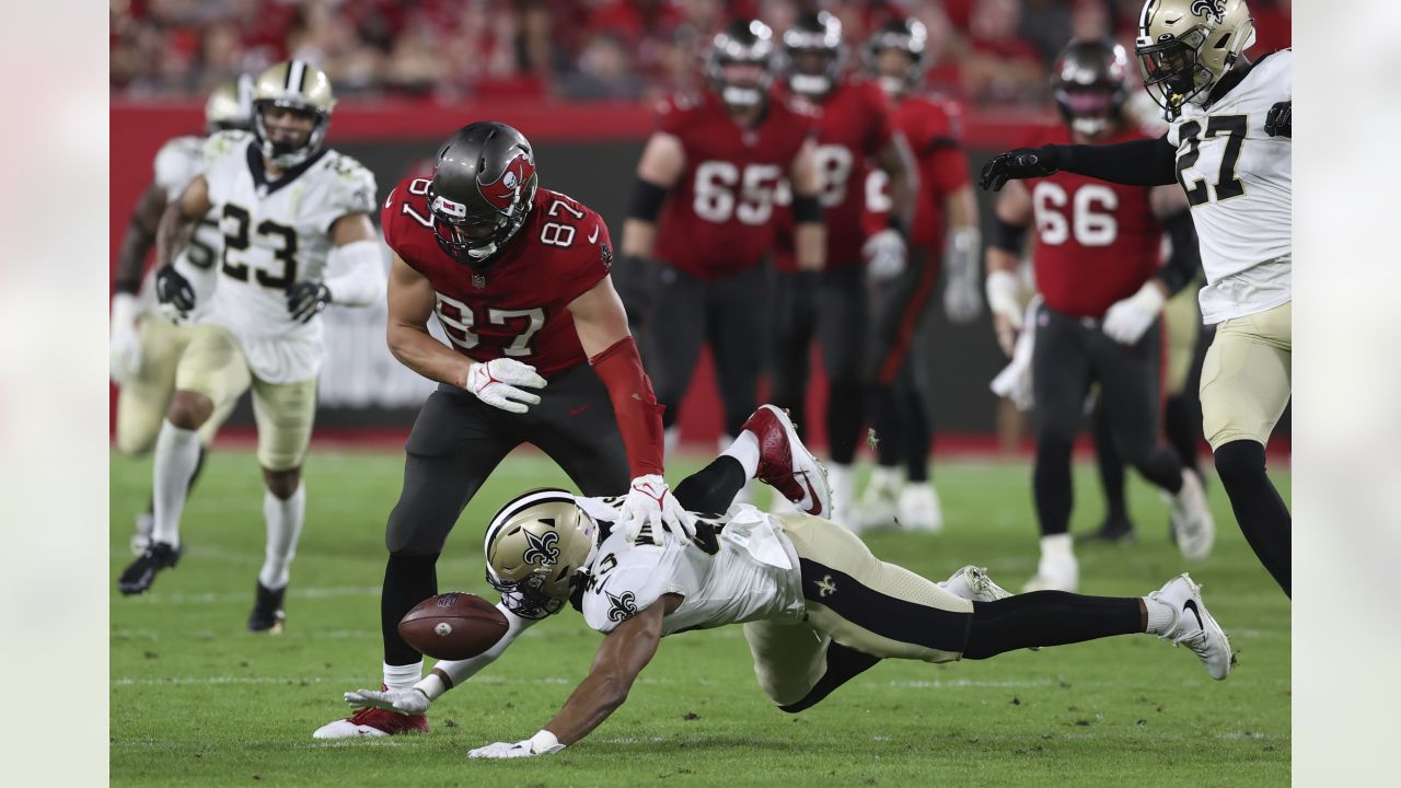 Tyrann Mathieu's Contract With The New Orleans Saints Resembles Justin  Reid's