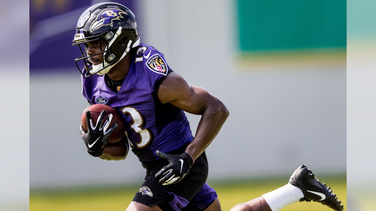 Only normal thing': At Baltimore Ravens' practice, reminders of pandemic  slide into background 