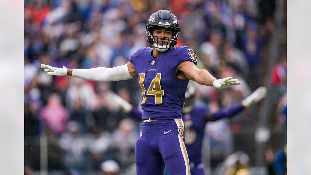 Safety Kyle Hamilton Ready To 'Slide Into' Starting Role After Ravens  Chucked Chuck Clark - Steelers Depot