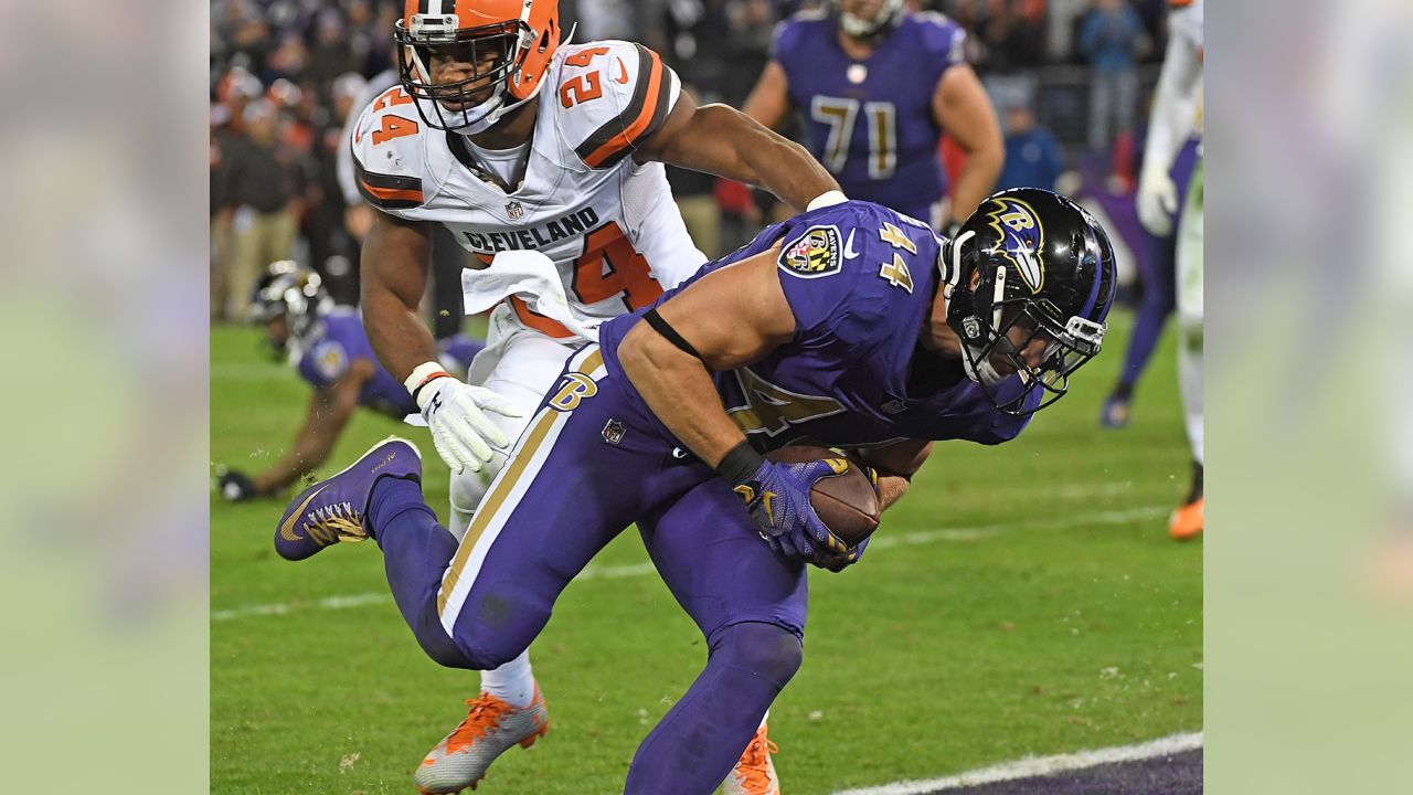 Baltimore Ravens outside linebacker Odafe Oweh (99) in action during the  first half of an NFL football game against the Green Bay Packers, Sunday,  Dec. 19, 2021, in Baltimore. (AP Photo/Terrance Williams