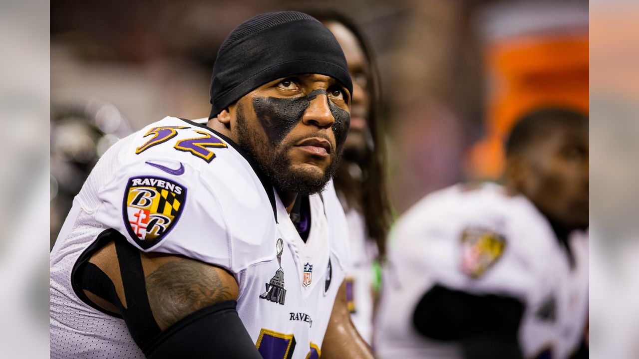 Ray Lewis' last ride has at least 1 more stop