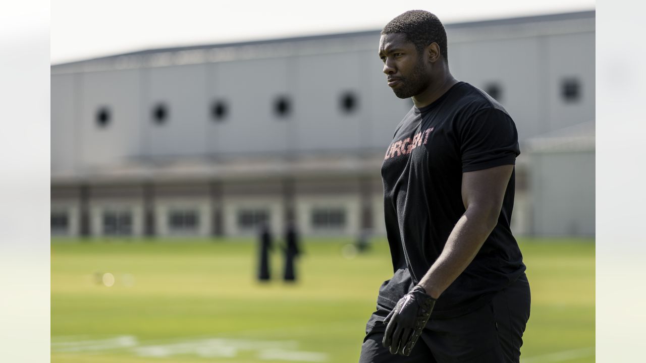 Mike Preston's Ravens mailbag on re-signing Roquan Smith, Plan B