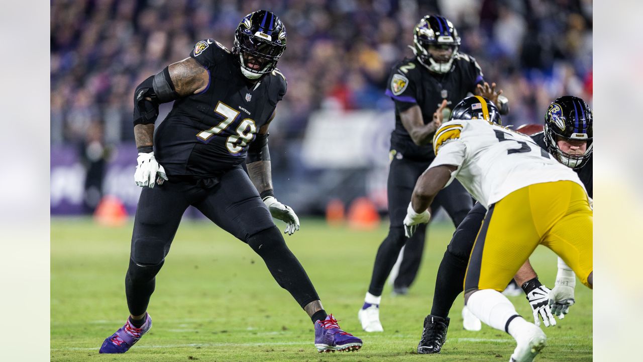 Gameday Gallery: Ravens vs. Steelers, Week 17