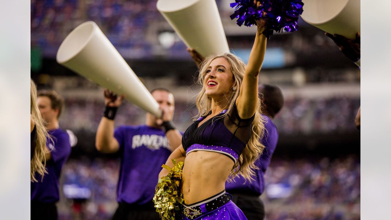 Cheerleaders: Ravens vs. Commanders, Preseason 3