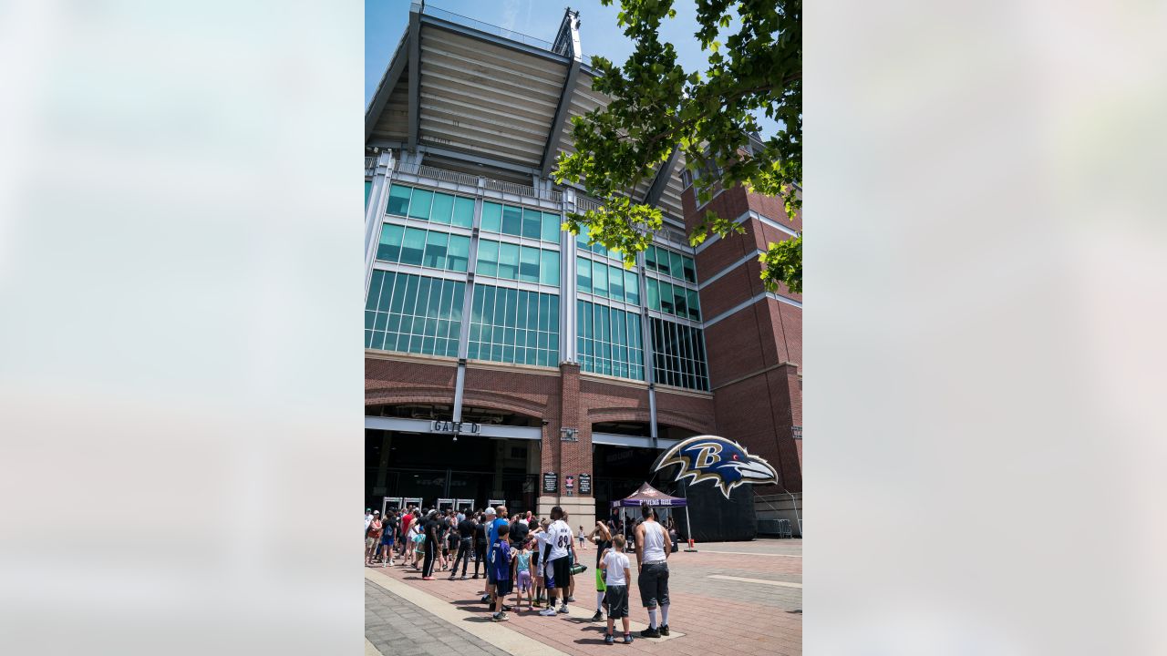 Baltimore Ravens - On Saturday, April 15, the gates of M&T Bank Stadium  will open for area youth football players to learn what it takes to Play  Like A Raven on our