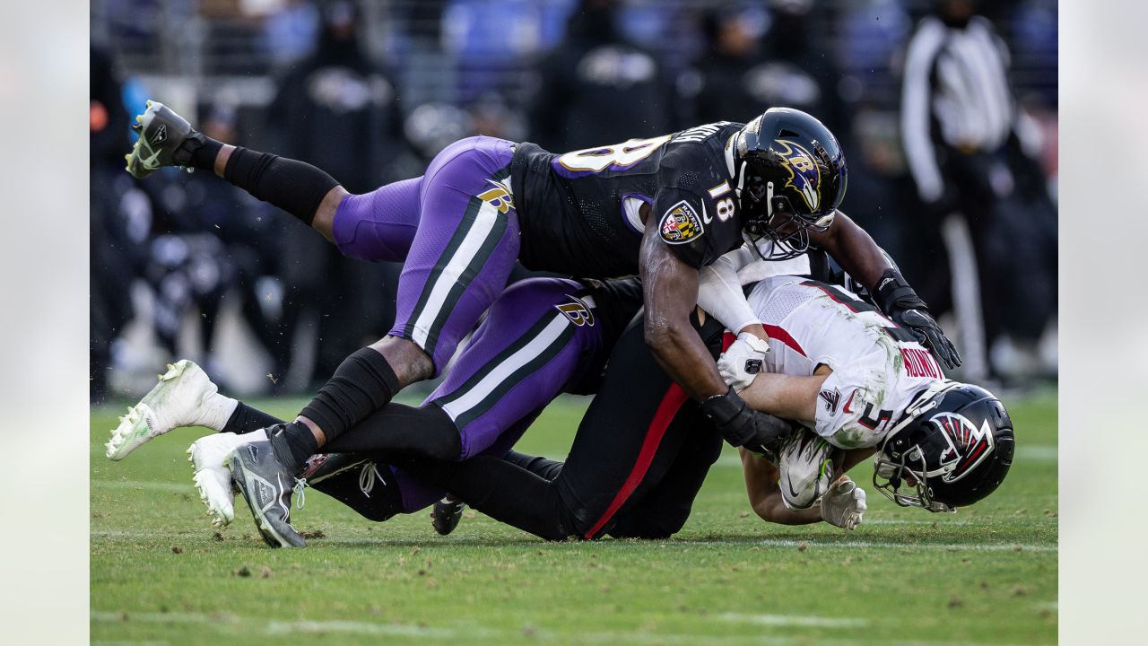 2,047 Atlanta Falcons V Baltimore Ravens Photos & High Res