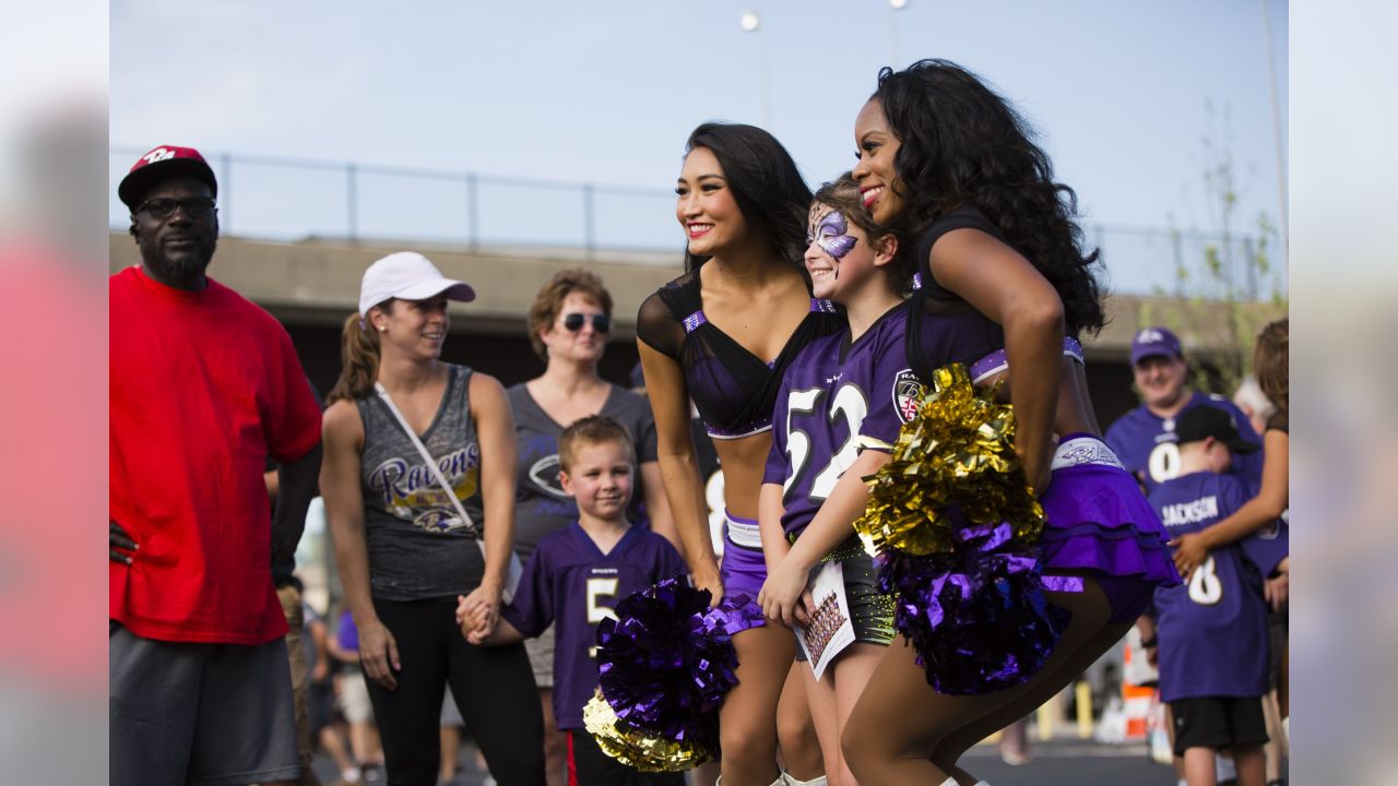 Cheerleaders: Jaguars vs. Ravens