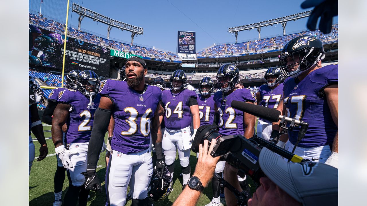 Ravens vs Dolphins NFL Alumni #PurpleTailgate Benefit; A Celebration of  Goose