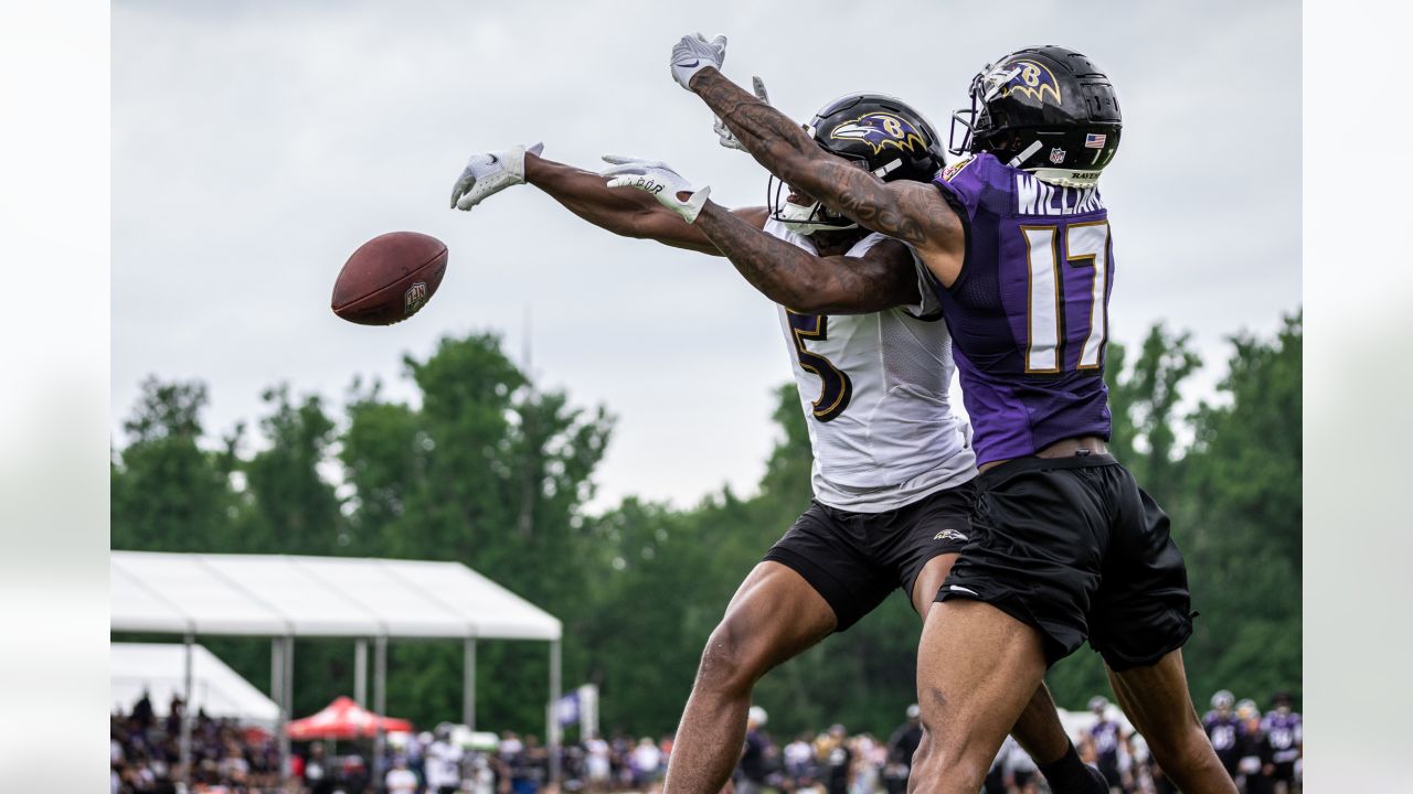 11 Baltimore Ravens players to watch at OTAs this week, and one