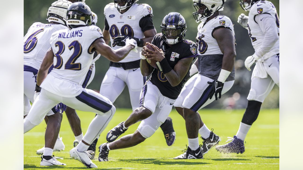 Baltimore Ravens at Cleveland Browns  Baltimore Ravens – baltimoreravens .com