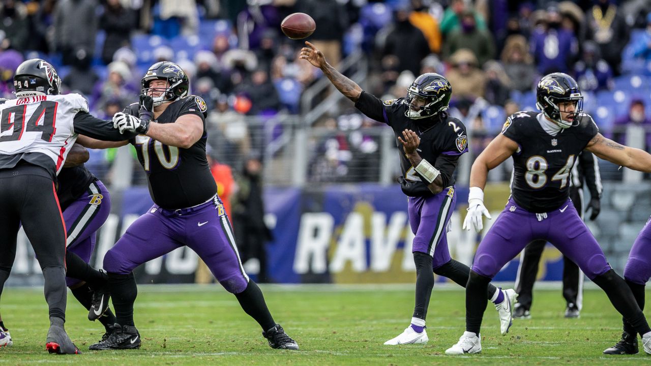 Photo: Baltimore Ravens defeat Atlanta Falcons 17-9 in Baltimore -  BAL20221224115 