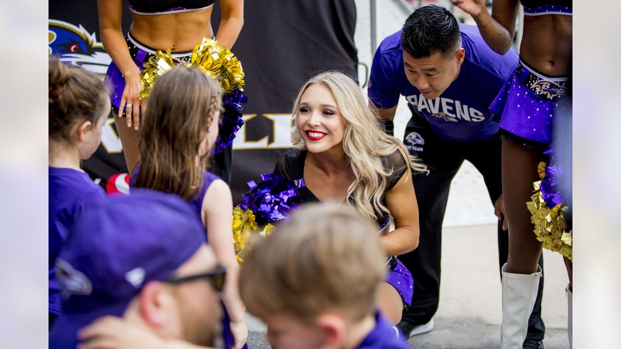 Cheerleaders: Ravens vs. Commanders, Preseason 3