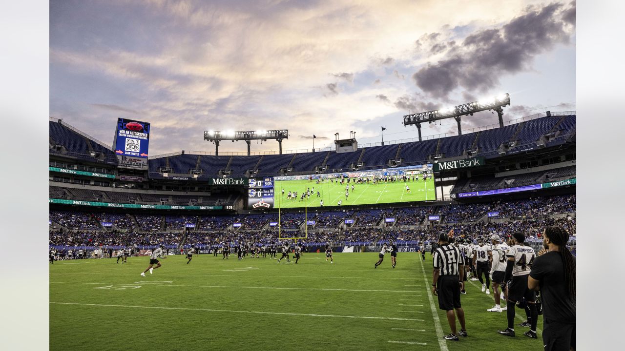 All 37,000 Passes To Ravens Stadium Practice Claimed - CBS Baltimore