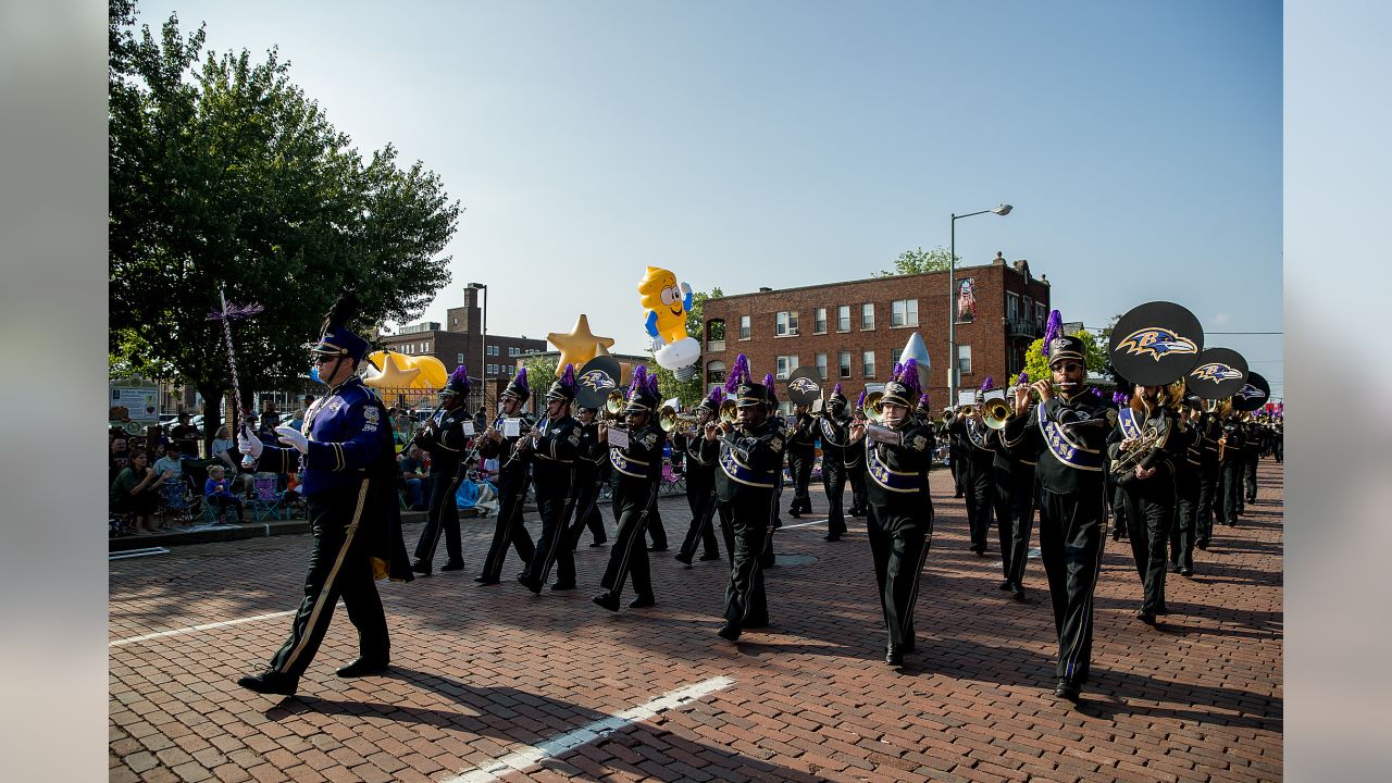 Photos: Best from Pro Football Hall of Fame Parade